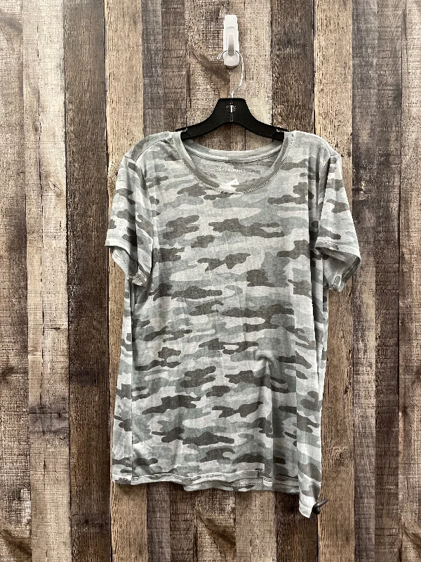 Camouflage Print Top Short Sleeve Lucky Brand, Size Xl