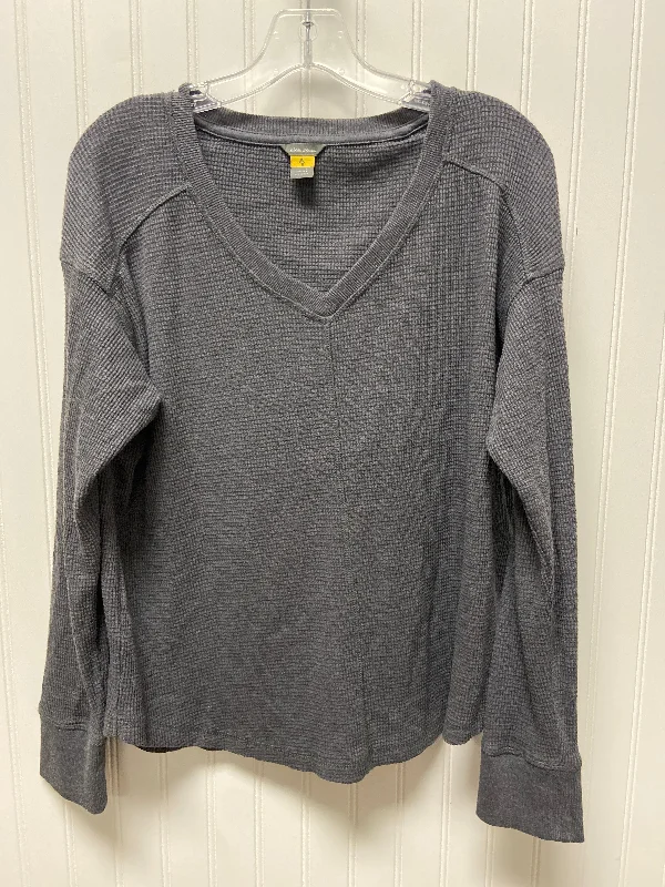 Top Long Sleeve Basic By Eddie Bauer In Grey, Size: L