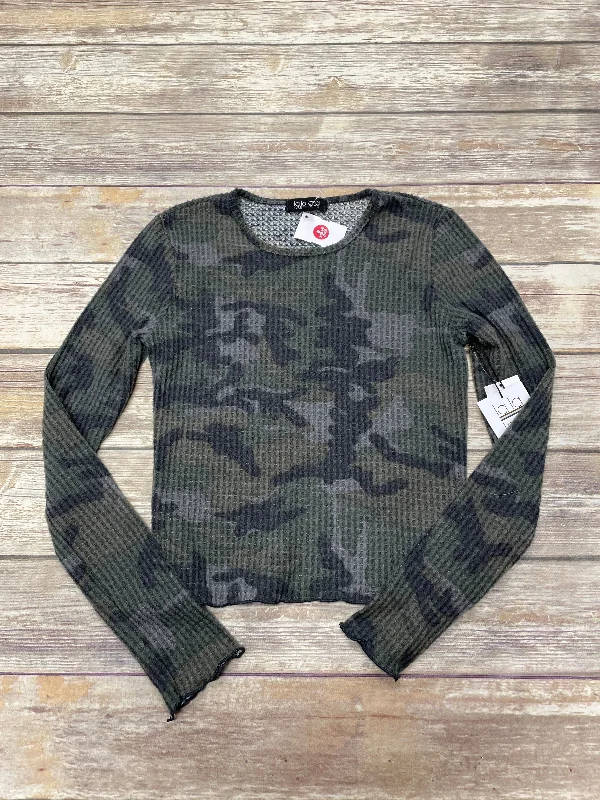 Top Long Sleeve By Cme In Camouflage Print, Size: S